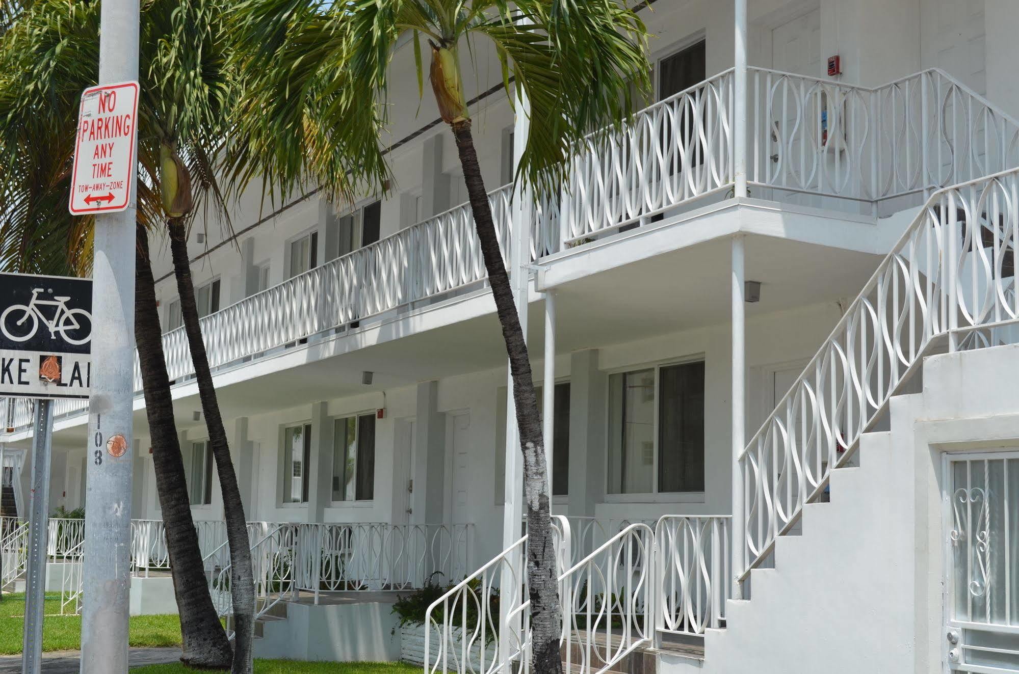 Miami Club Resort Miami Beach Exterior foto